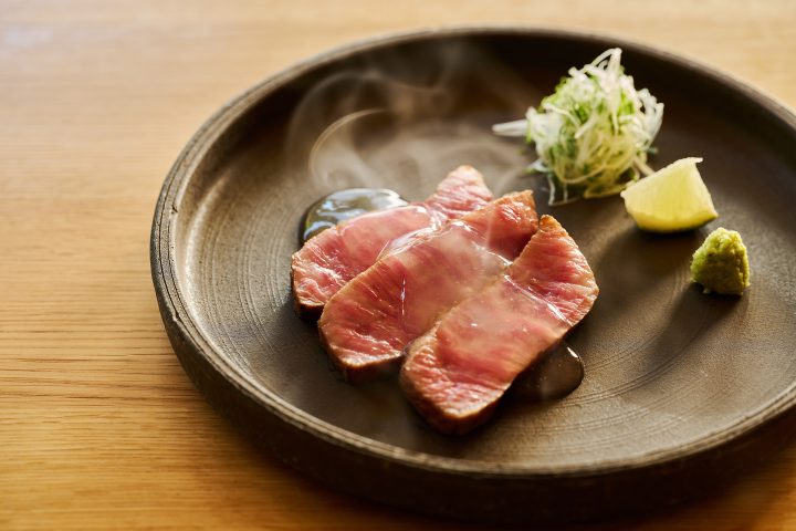 お食事